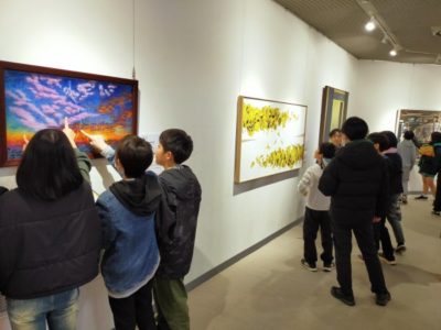 第30回うしく現代美術展小中学校鑑賞会