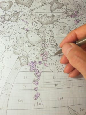 「山ぶどう」のパターンを制作中