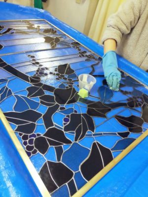 洗浄してすぐに、ハンダ面がきれいなうちに、黒染め作業